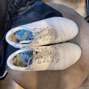 🚨Lifting shoes🚨